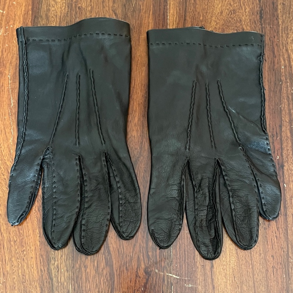 Men's Labonia Black Leather Silk Lined Driving Gloves